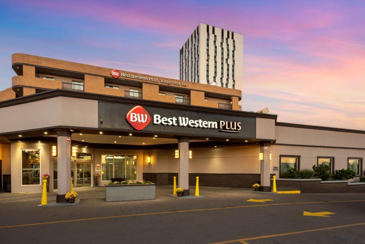 Best Western Plus Village Park Inn YYC Екстериор снимка